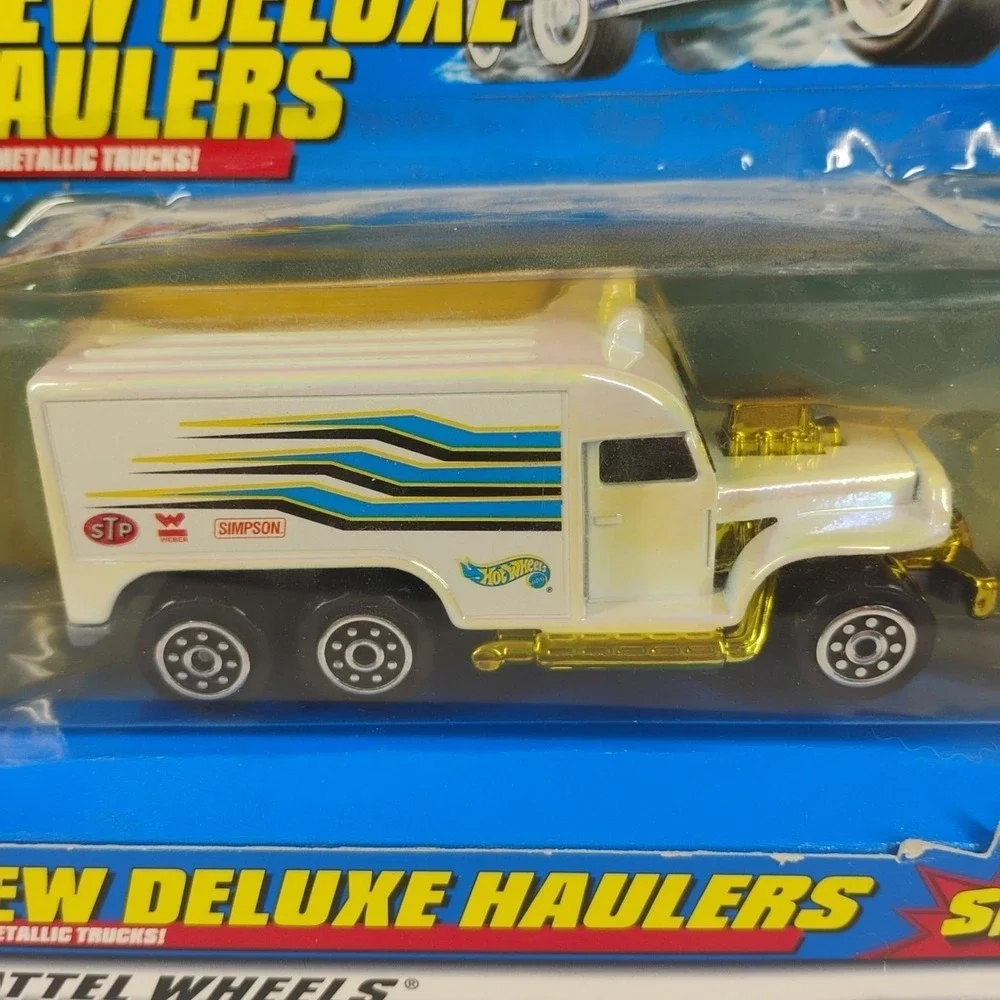 Hot Wheels New Deluxe Haulers‎ Special Edition White Diecast New Vintage